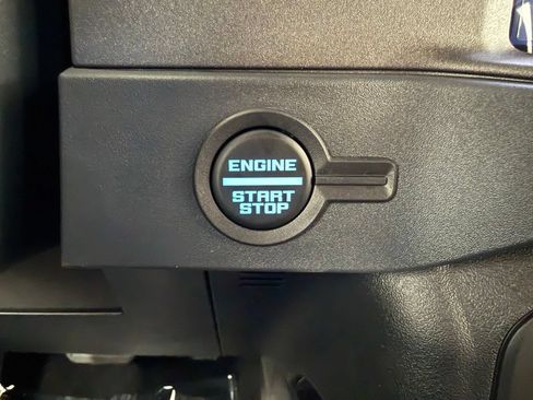 New 2026 Ford Bronco 2-Door AWD/4WD image 34