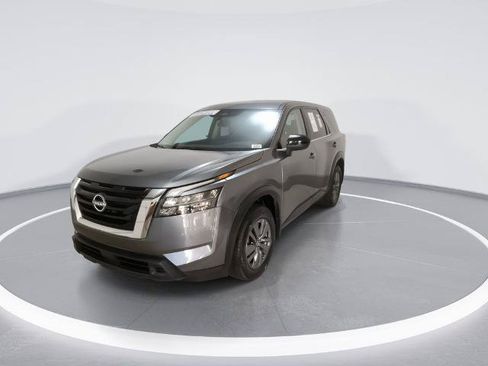 Certified 2024 Nissan Pathfinder S AWD/4WD image 4