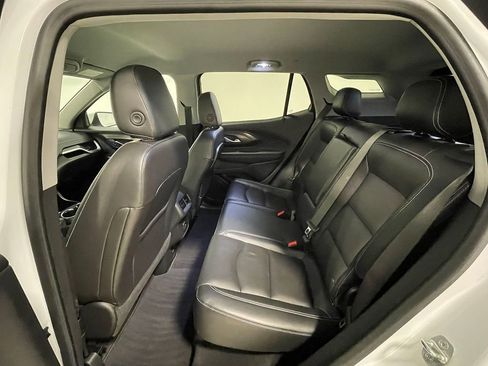 Used 2022 GMC Terrain SLT AWD/4WD image 18