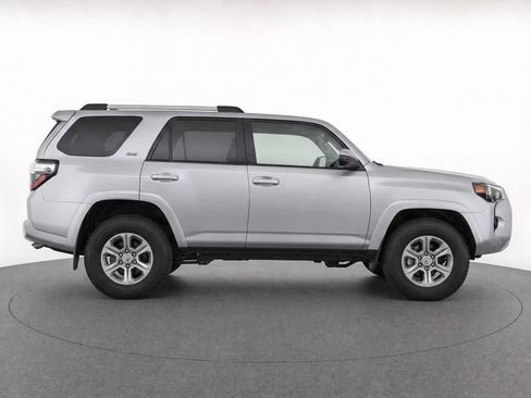 Used 2024 Toyota 4Runner SR5 Premium w/ Moonroof Package AWD/4WD image 30