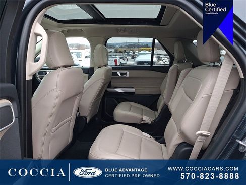 Certified 2022 Ford Explorer XLT w/ Equipment Group 202A image 11