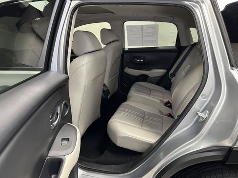 Used 2024 Honda HR-V EX-L image 32