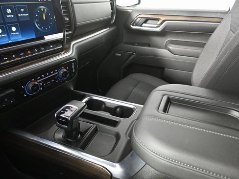 Used 2022 Chevrolet Silverado 1500 RST image 32