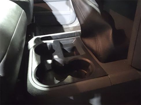 Used 2008 Dodge Ram 1500 Truck ST image 14