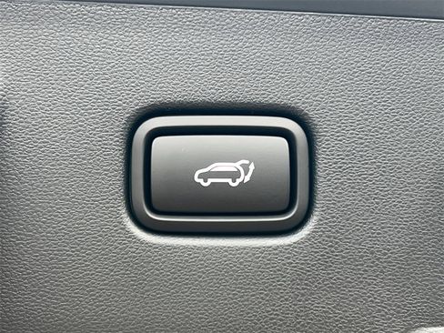 Used 2025 Hyundai Tucson SEL image 19