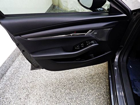 Used 2019 MAZDA MAZDA3 AWD Sedan w/ Preferred Package image 7