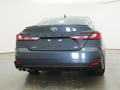 New 2026 Toyota Camry SE image 23