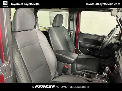 Used 2021 Jeep Wrangler Sport AWD/4WD image 11