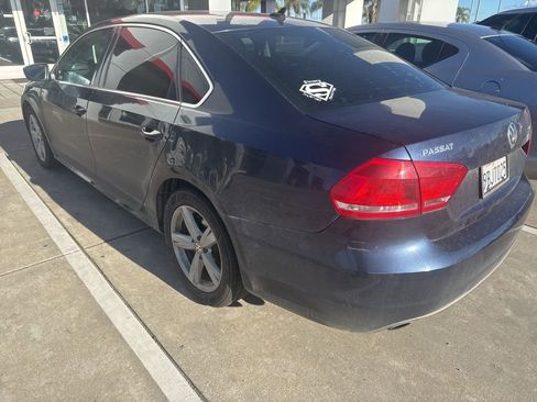 Used 2014 Volkswagen Passat 2.5 SE image 7