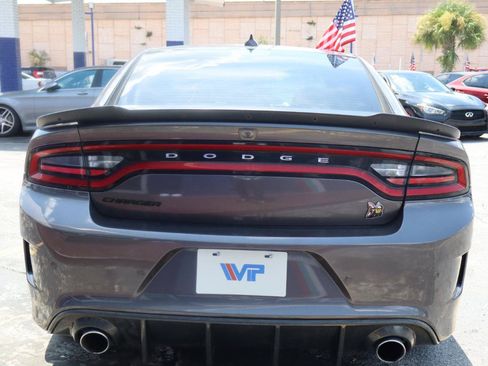 Used 2021 Dodge Charger Scat Pack w/ Plus Group RWD image 5