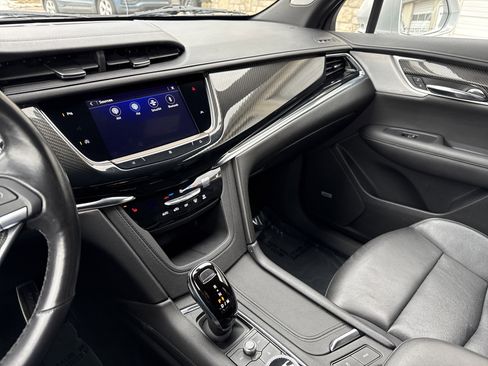 Used 2020 Cadillac XT6 Sport image 26