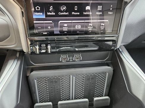 New 2025 RAM 2500 Laramie image 20