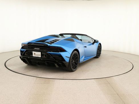 Used 2022 Lamborghini Huracan EVO image 6