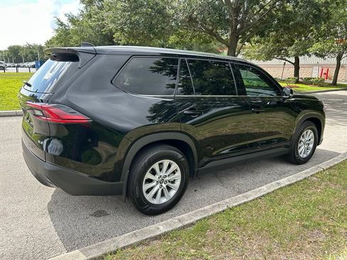 Certified 2026 Toyota Grand Highlander FWD image 6