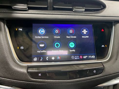 Used 2024 Cadillac XT6 Luxury w/ LPO, Floor Liner Package AWD/4WD image 43