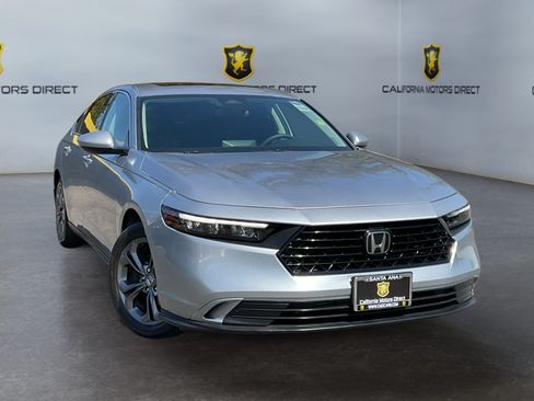 Used 2023 Honda Accord EX image 3