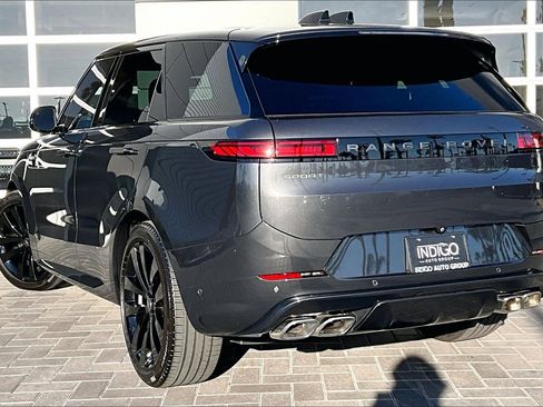 Certified 2025 Land Rover Range Rover Sport Dynamic SE AWD/4WD image 12