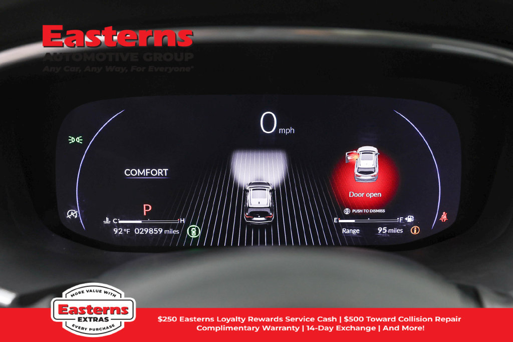Used 2023 Acura MDX SH-AWD image 18