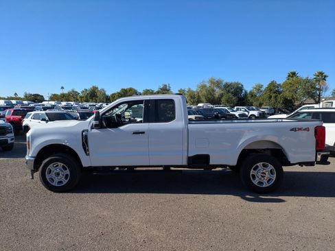 New 2026 Ford F250 XLT image 2