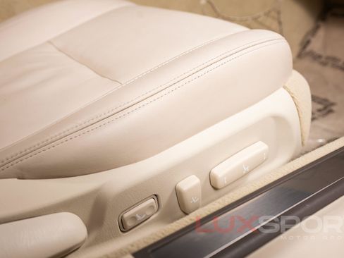 Used 2007 Lexus SC 430 Convertible RWD image 65