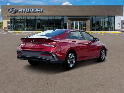 New 2025 Hyundai Elantra Sport image 8