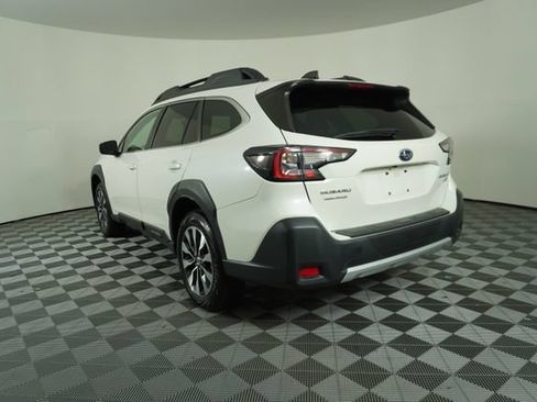 Certified 2024 Subaru Outback Limited XT AWD/4WD image 5