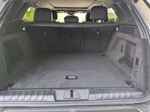 Used 2025 Land Rover Range Rover Sport AWD/4WD image 7