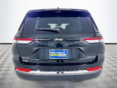 New 2025 Jeep Grand Cherokee Limited w/ Luxury Tech Group II image 5