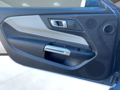Used 2024 Ford Mustang GT Premium image 18