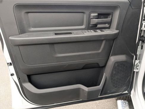 New 2026 RAM 3500 Tradesman w/ Chrome Appearance Group image 9