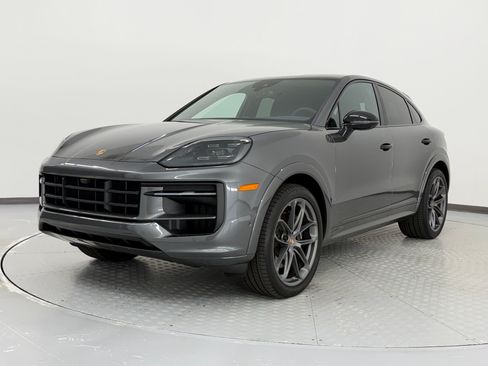 Used 2026 Porsche Cayenne Coupe AWD/4WD image 1