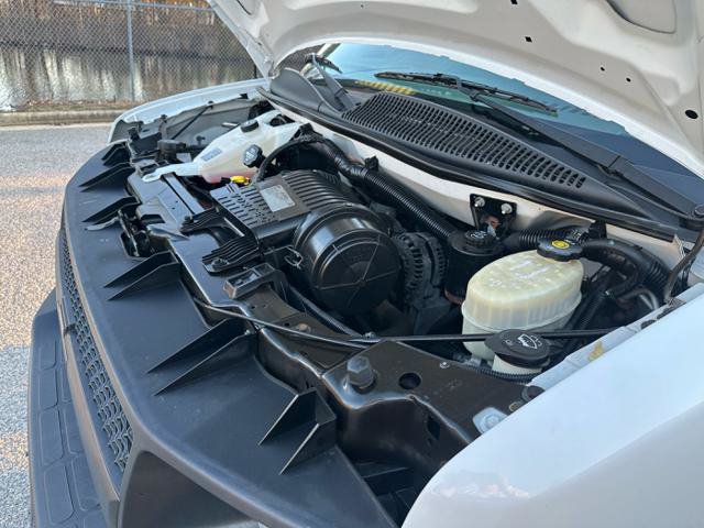 Used 2015 Chevrolet Express 2500 RWD image 43