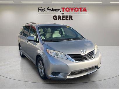 Used 2013 Toyota Sienna LE