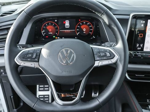 New 2026 Volkswagen Atlas Peak Edition AWD/4WD image 27