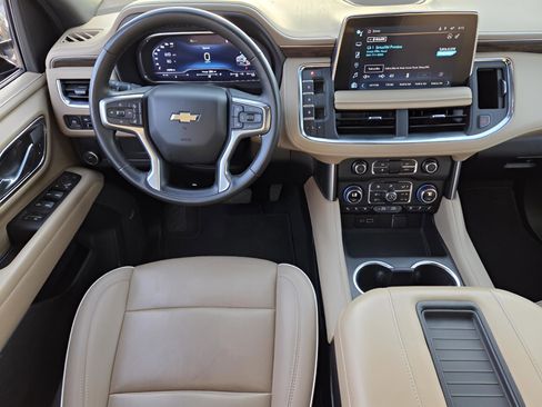 Used 2024 Chevrolet Tahoe Premier image 9