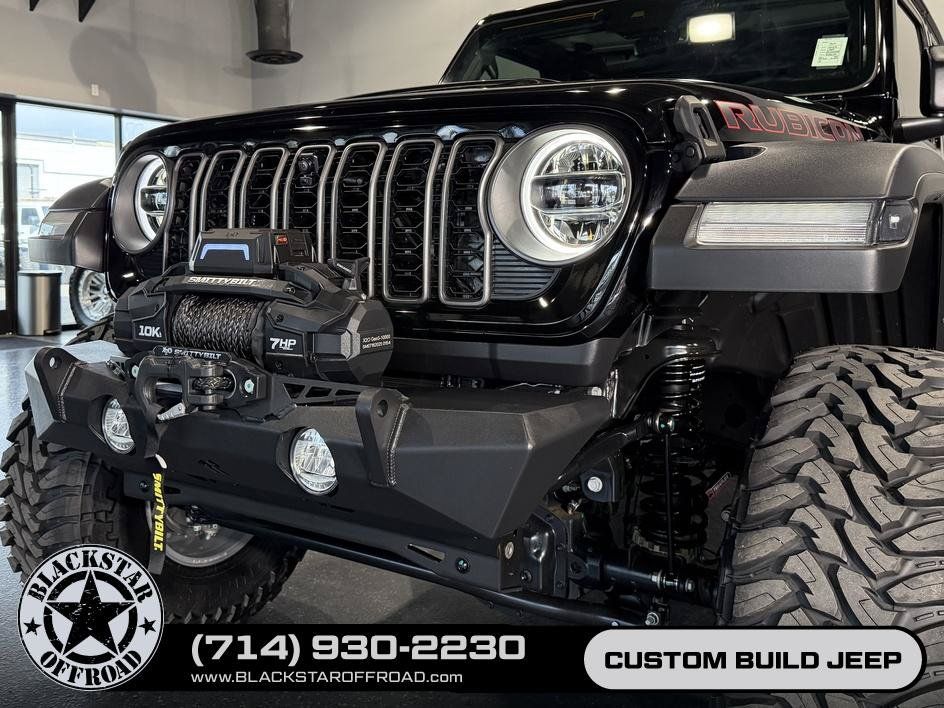 Used 2024 Jeep Gladiator Rubicon w/ Technology Group AWD/4WD image 5