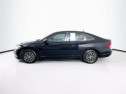 Used 2020 Volkswagen Jetta SE FWD image 4