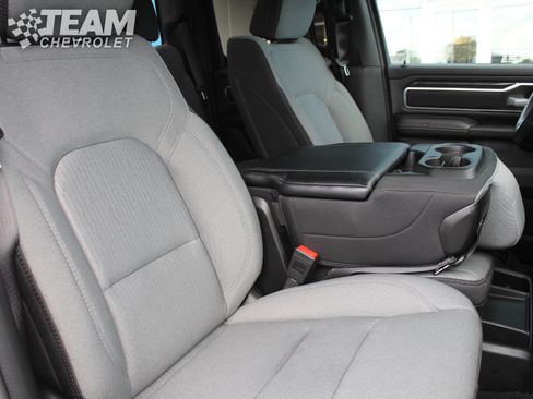 Used 2024 RAM 1500 Big Horn AWD/4WD image 27