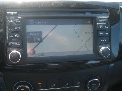 Used 2017 Nissan Sentra SR Turbo w/ SR Turbo Premium Package FWD image 24