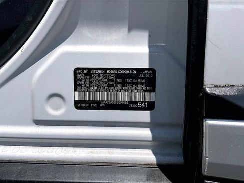 Used 2020 Mitsubishi Outlander SE AWD/4WD image 19