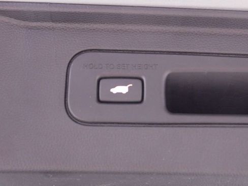 Certified 2025 Honda Pilot EX-L image 27