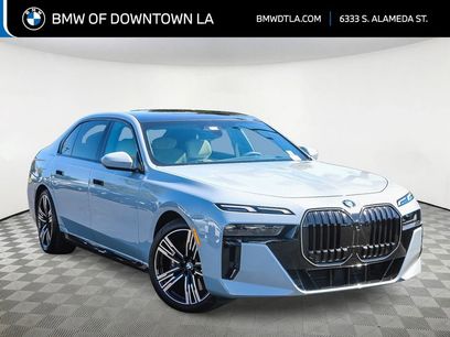 New 2025 BMW 760i xDrive