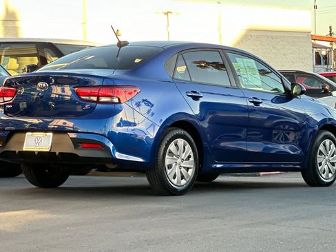 Used 2018 Kia Rio S image 4