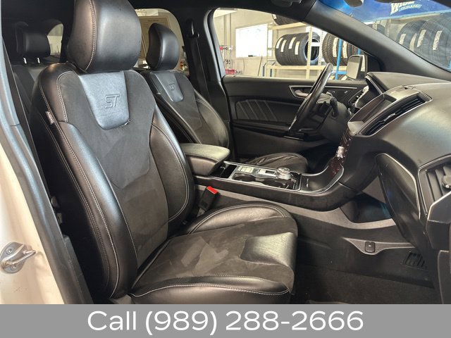Used 2019 Ford Edge ST w/ Convenience Package AWD/4WD image 21