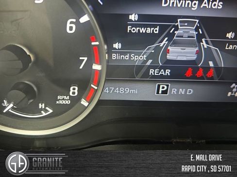 Used 2023 Nissan Titan S image 16