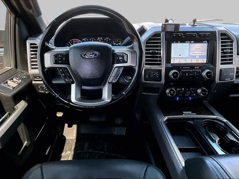 Used 2017 Ford F250 Platinum w/ Platinum Ultimate Package AWD/4WD image 6