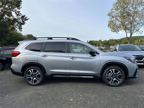 New 2025 Subaru Ascent Touring image 9