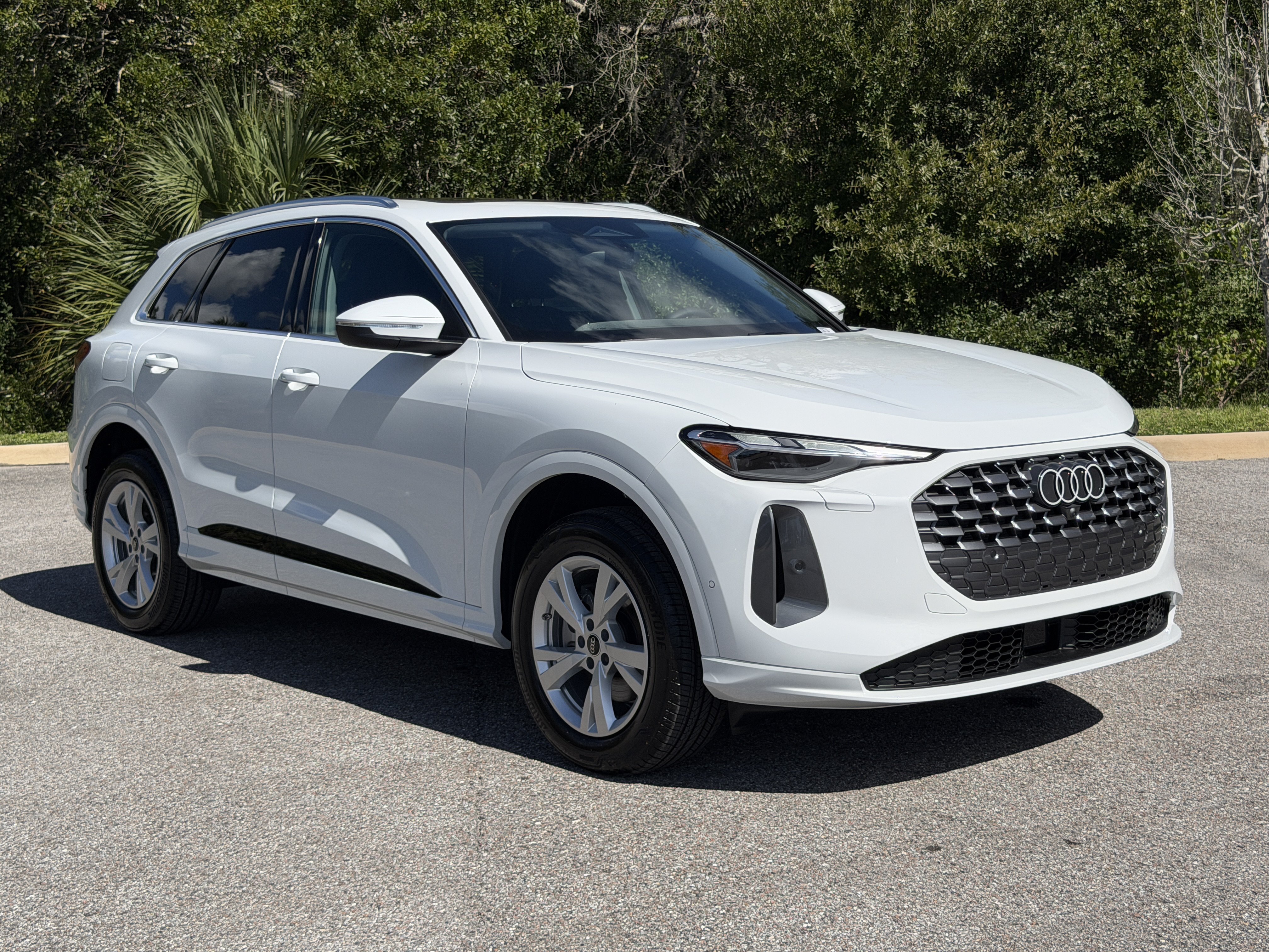 New 2026 Audi Q5 Premium AWD/4WD image 1