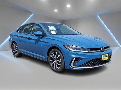 New 2026 Volkswagen Jetta SE FWD image 1