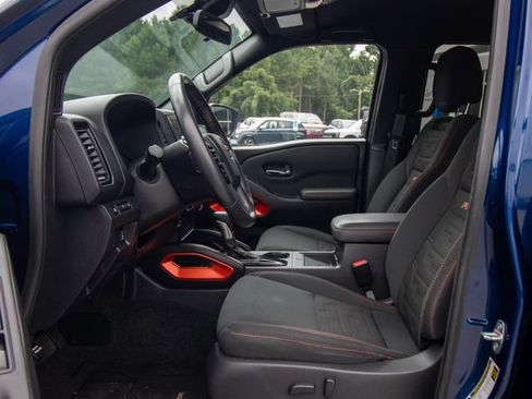 Used 2022 Nissan Frontier Pro-X RWD image 7